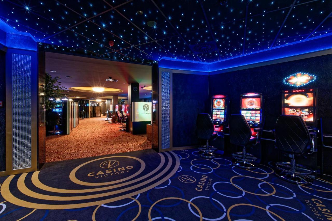 Hotel Victory Popůvky Kültér fotó