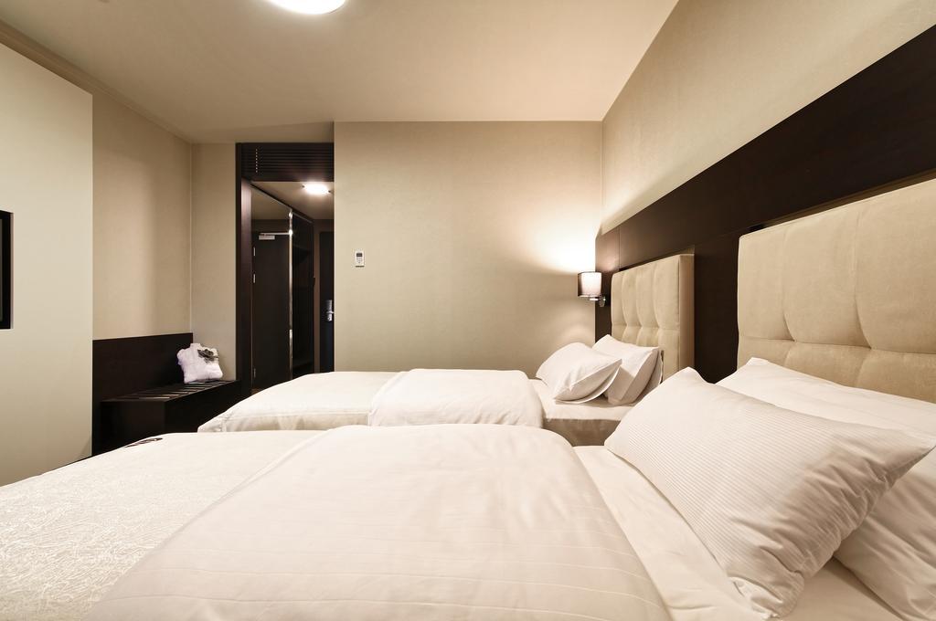 Hotel Victory Popůvky Kültér fotó